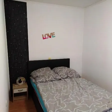 Apartma דירה רדנצי