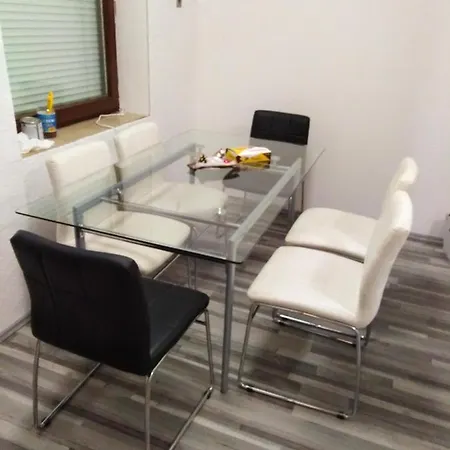 Apartma דירה *